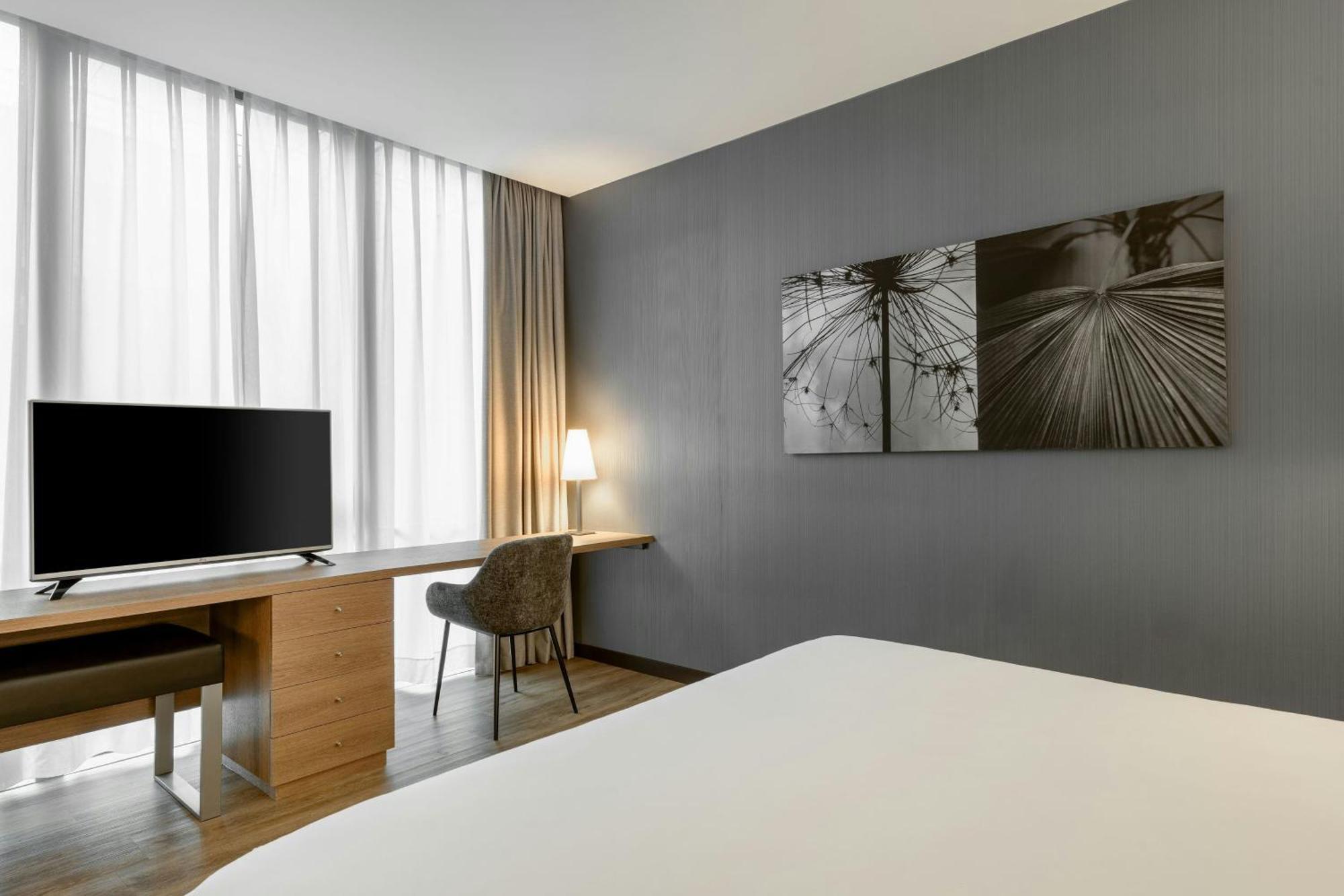 Ac Hotel La Finca By Marriott Pozuelo de Alarcón Exteriör bild